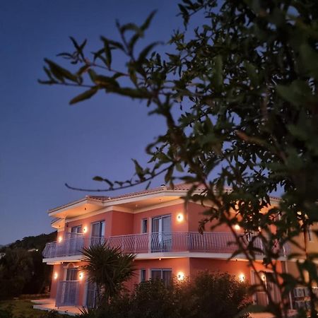 Julietta Suites アルゴストリオン エクステリア 写真